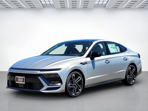 New 2026 Hyundai Sonata N Line FWD image 8
