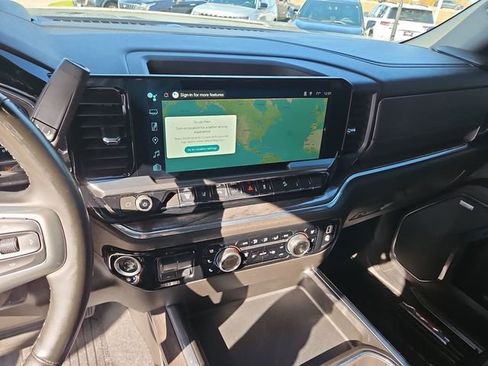 Used 2025 Chevrolet Silverado 3500 LTZ w/ LTZ Premium Package image 11