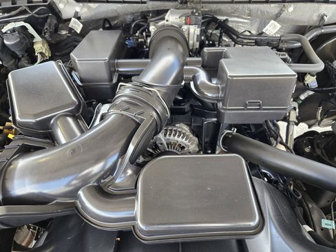 Used 2021 Ford F250 XL w/ STX Appearance Package RWD image 30
