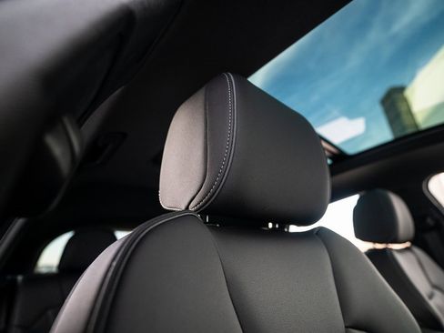 Used 2023 Audi Q5 2.0T Premium w/ Convenience Package image 17