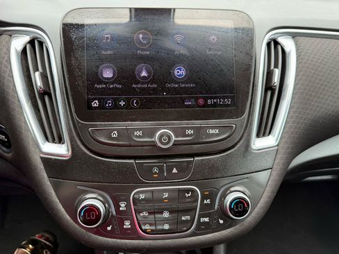 Used 2020 Chevrolet Malibu LT FWD image 26