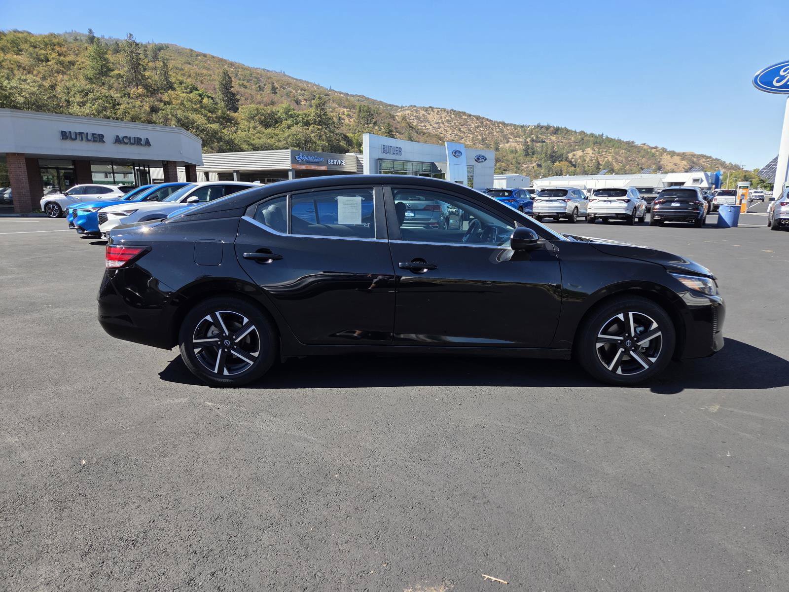 Used 2024 Nissan Sentra SV FWD image 4