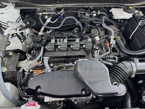 Used 2024 Honda CR-V EX-L image 30