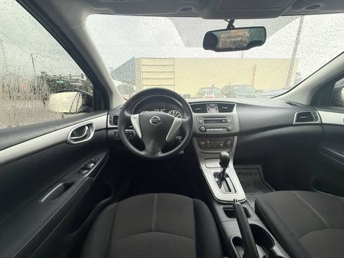 Used 2014 Nissan Sentra S FWD image 17