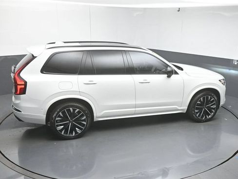 Used 2026 Volvo XC90 B6 Ultra w/ Protection Package Premier AWD/4WD image 50