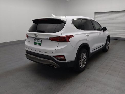 Used 2019 Hyundai Santa Fe SEL FWD image 9