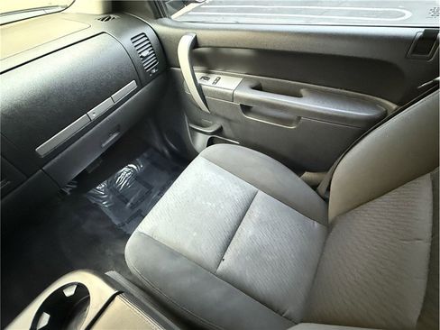 Used 2011 GMC Sierra 1500 SLE w/ Power Tech Package image 12
