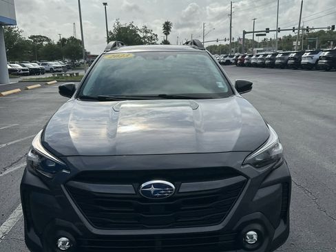 Used 2023 Subaru Outback Premium AWD/4WD image 8