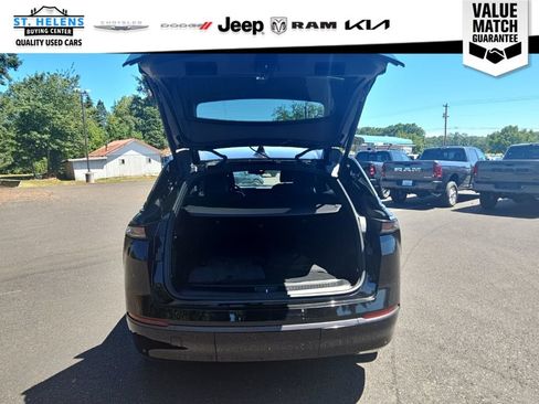 Used 2024 Jeep Wagoneer Limited AWD/4WD image 34