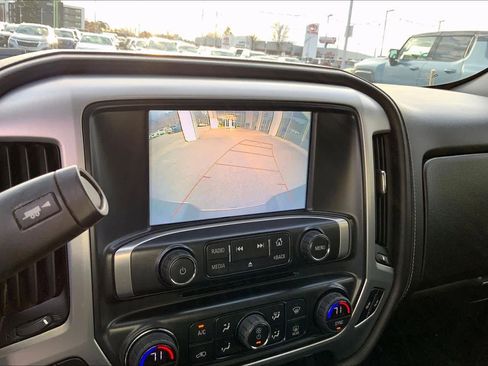 Used 2018 GMC Sierra 1500 SLT w/ SLT Premium Package image 26