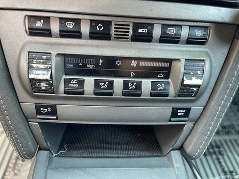 Used 2005 Porsche Boxster image 27