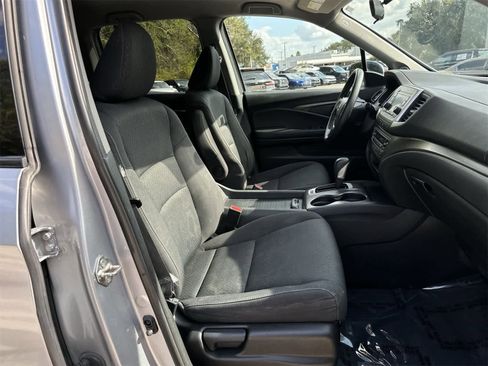 Used 2019 Honda Ridgeline Sport image 14
