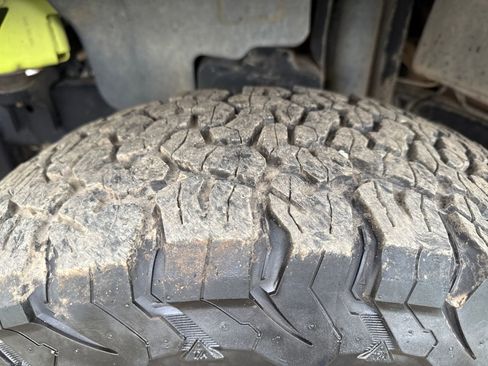 Used 2017 Jeep Wrangler Unlimited Sport w/ Max Tow Package image 28