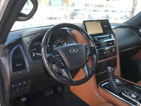 Used 2023 INFINITI QX80 Sensory w/ Cargo Package RWD image 2