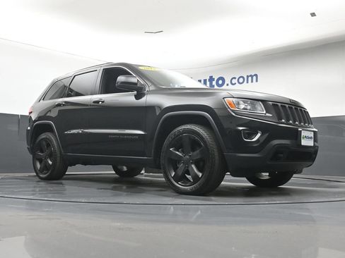 Used 2014 Jeep Grand Cherokee Laredo w/ All Weather Capability Group AWD/4WD image 25