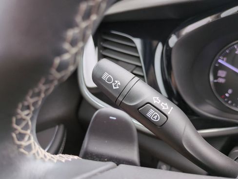 Used 2023 Buick Envision Avenir AWD/4WD image 28