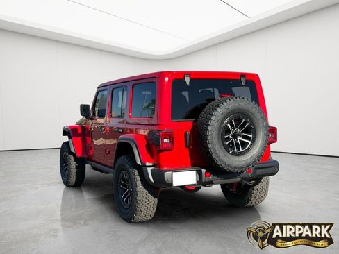 New 2026 Jeep Wrangler Unlimited Rubicon AWD/4WD image 6