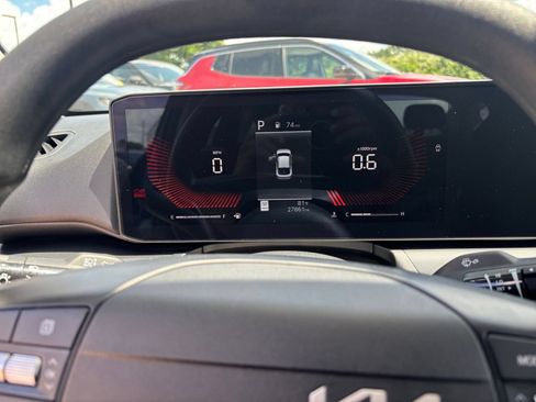 Used 2025 Kia K4 FWD image 39