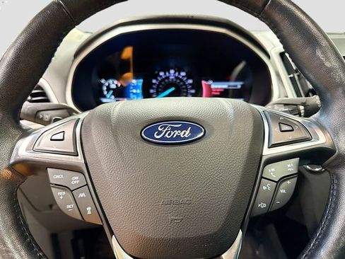 Used 2020 Ford Edge SEL w/ Convenience Package image 13