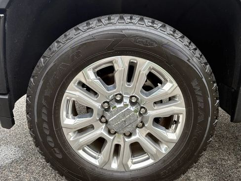 Used 2022 GMC Sierra 3500 Denali w/ Snow Plow Prep/Camper Package AWD/4WD image 9