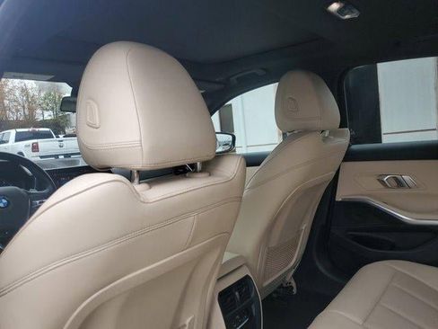 Used 2022 BMW 330i xDrive Sedan image 7
