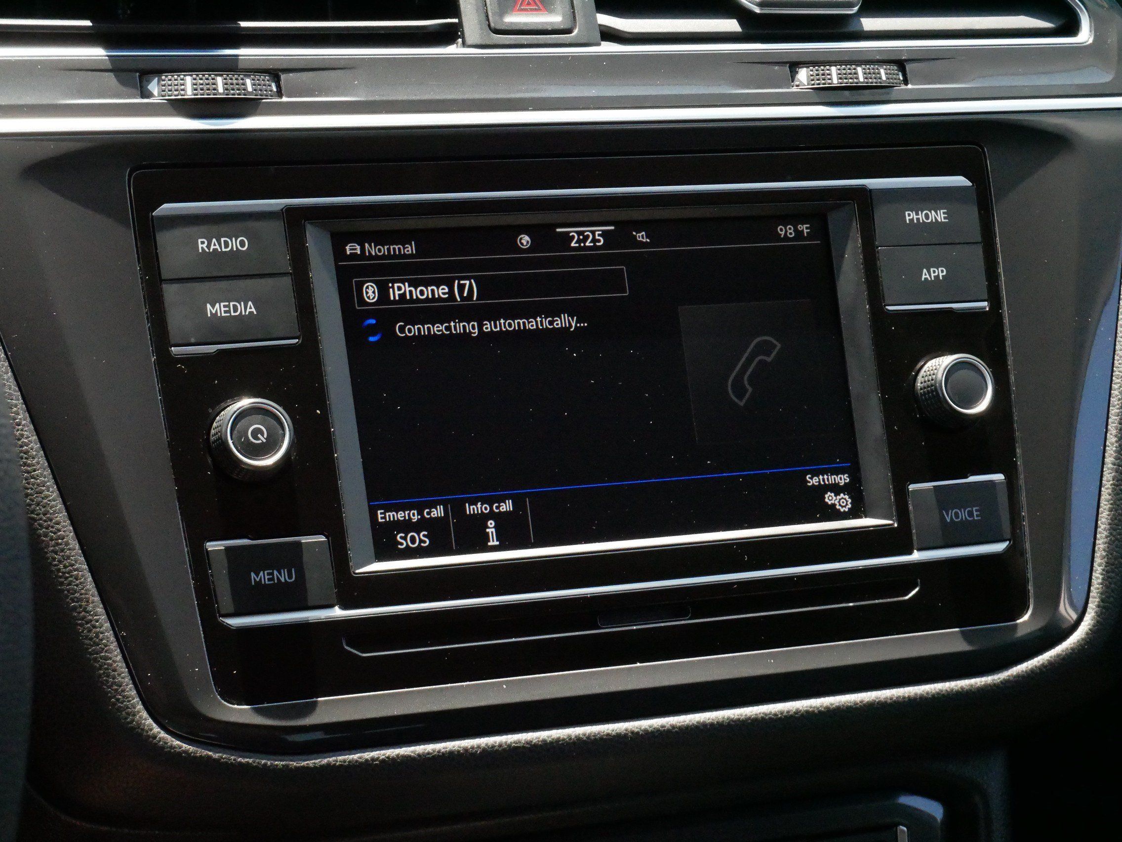 Certified 2022 Volkswagen Tiguan S AWD/4WD image 22