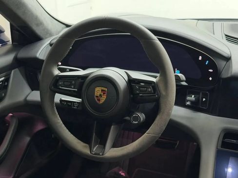 Used 2021 Porsche Taycan Turbo S AWD/4WD image 21
