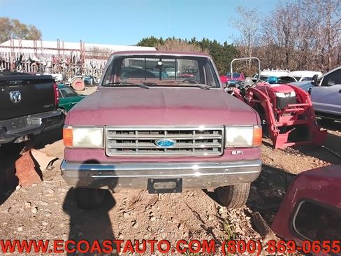 Used 1989 Ford F250 4x4 Regular Cab image 4