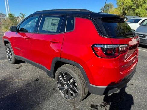 New 2026 Jeep Compass Limited image 6