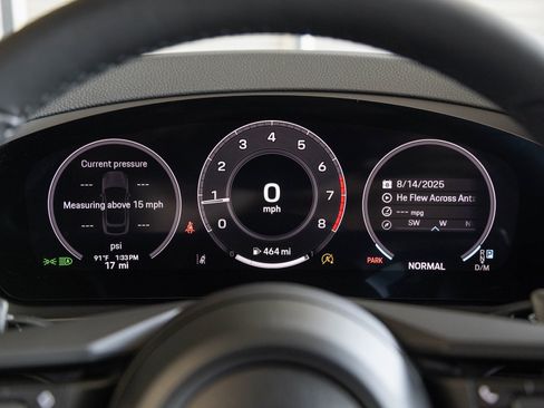 Certified 2026 Porsche Cayenne Coupe image 14