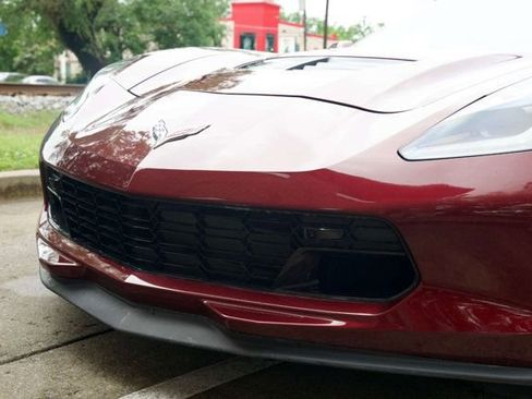 Used 2018 Chevrolet Corvette Z06 RWD image 13