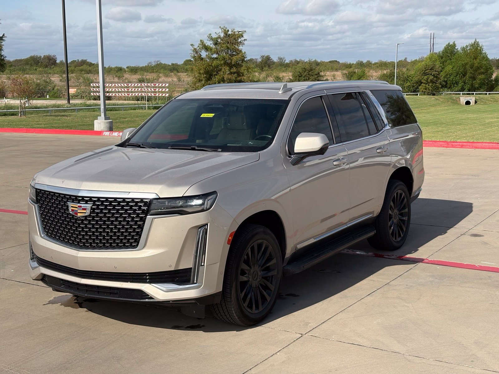 Certified 2023 Cadillac Escalade Premium Luxury AWD/4WD image 11