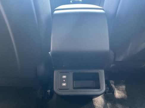 Used 2025 Kia K4 FWD image 11