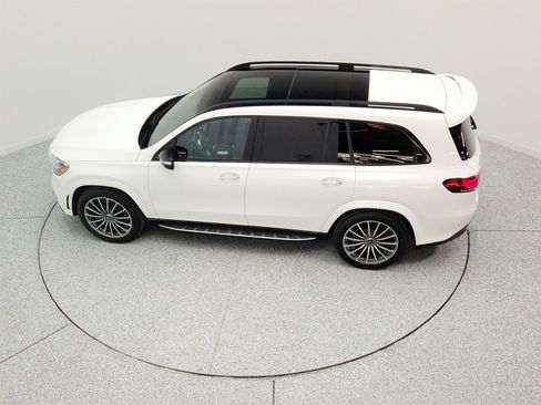 Used 2023 Mercedes-Benz GLS 580 4MATIC image 29