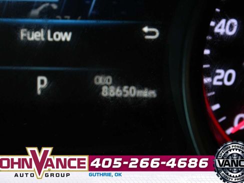Used 2022 Toyota Camry XSE w/ Navigation Package FWD image 39