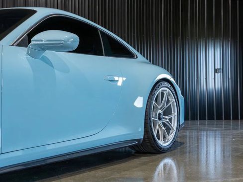 Used 2026 Porsche 911 GT3 RWD image 28