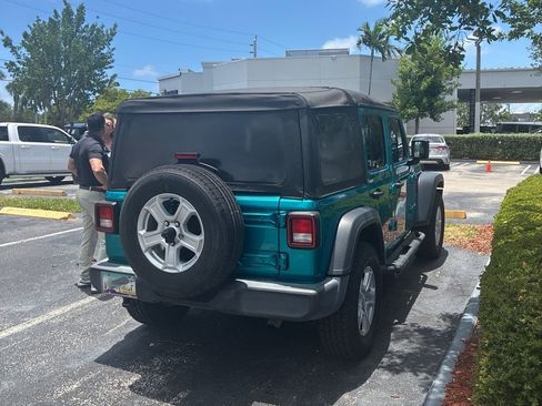 Used 2020 Jeep Wrangler Unlimited Sport S AWD/4WD image 2