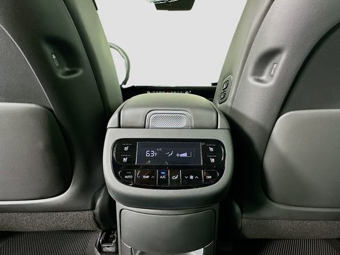 New 2026 Hyundai Ioniq 9 Calligraphy image 18