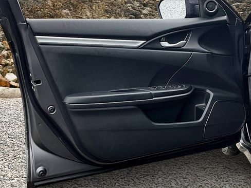 Used 2020 Honda Civic Sport image 21