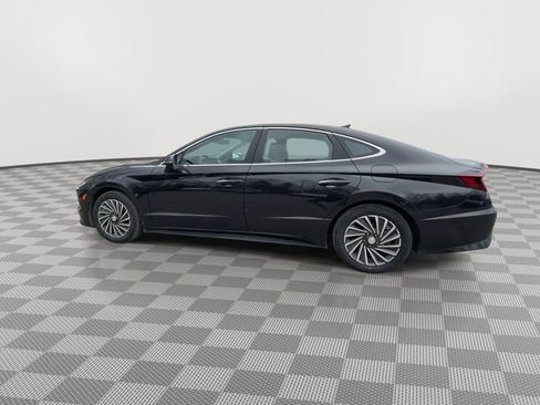 Certified 2023 Hyundai Sonata SEL w/ Cargo Package FWD image 5
