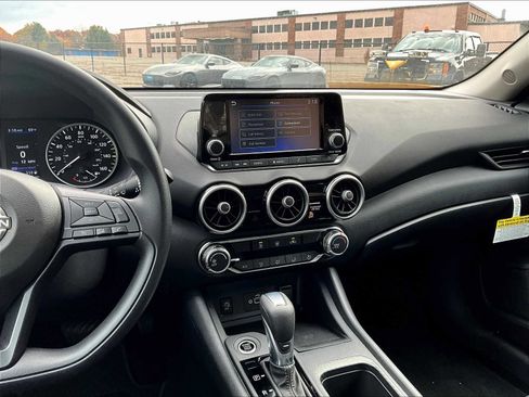 New 2024 Nissan Sentra S image 12