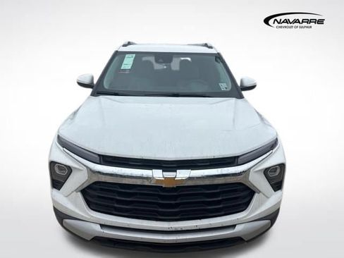 New 2026 Chevrolet TrailBlazer LT w/ Convenience Package FWD image 2