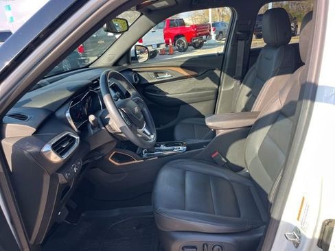 Used 2023 Chevrolet TrailBlazer ACTIV w/ Convenience Package image 14