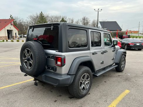Used 2018 Jeep Wrangler Unlimited Sport S AWD/4WD image 5