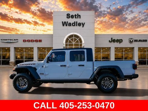Used 2021 Jeep Gladiator Mojave AWD/4WD image 4