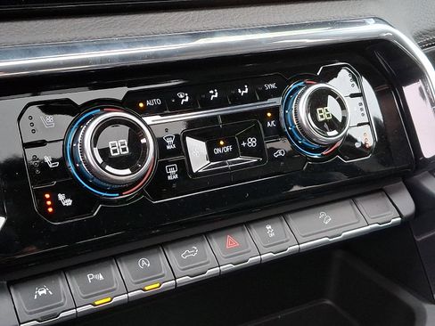 Used 2026 GMC Sierra 1500 Denali w/ Denali Reserve Package image 19