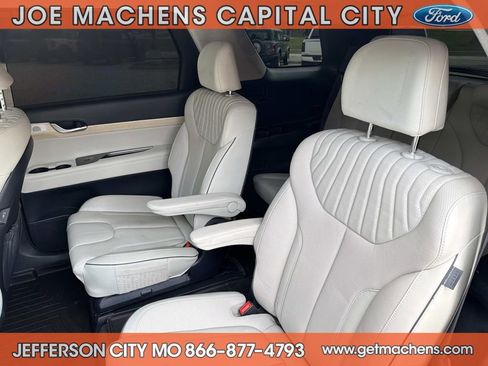 Used 2023 Hyundai Palisade Limited image 14