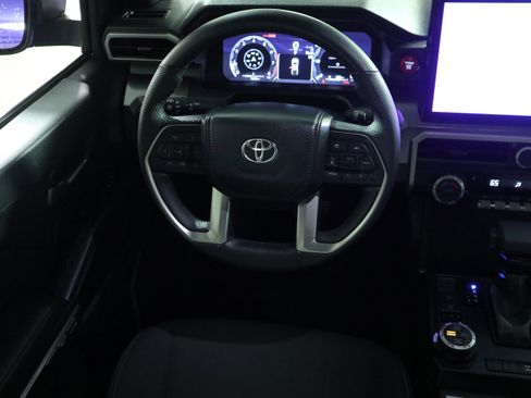 Used 2024 Toyota Tacoma TRD Off-Road image 16