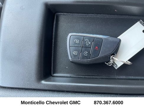 Used 2023 Chevrolet Silverado 1500 LT AWD/4WD image 22
