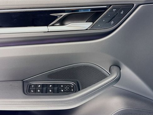 New 2026 Porsche Macan Electric image 11